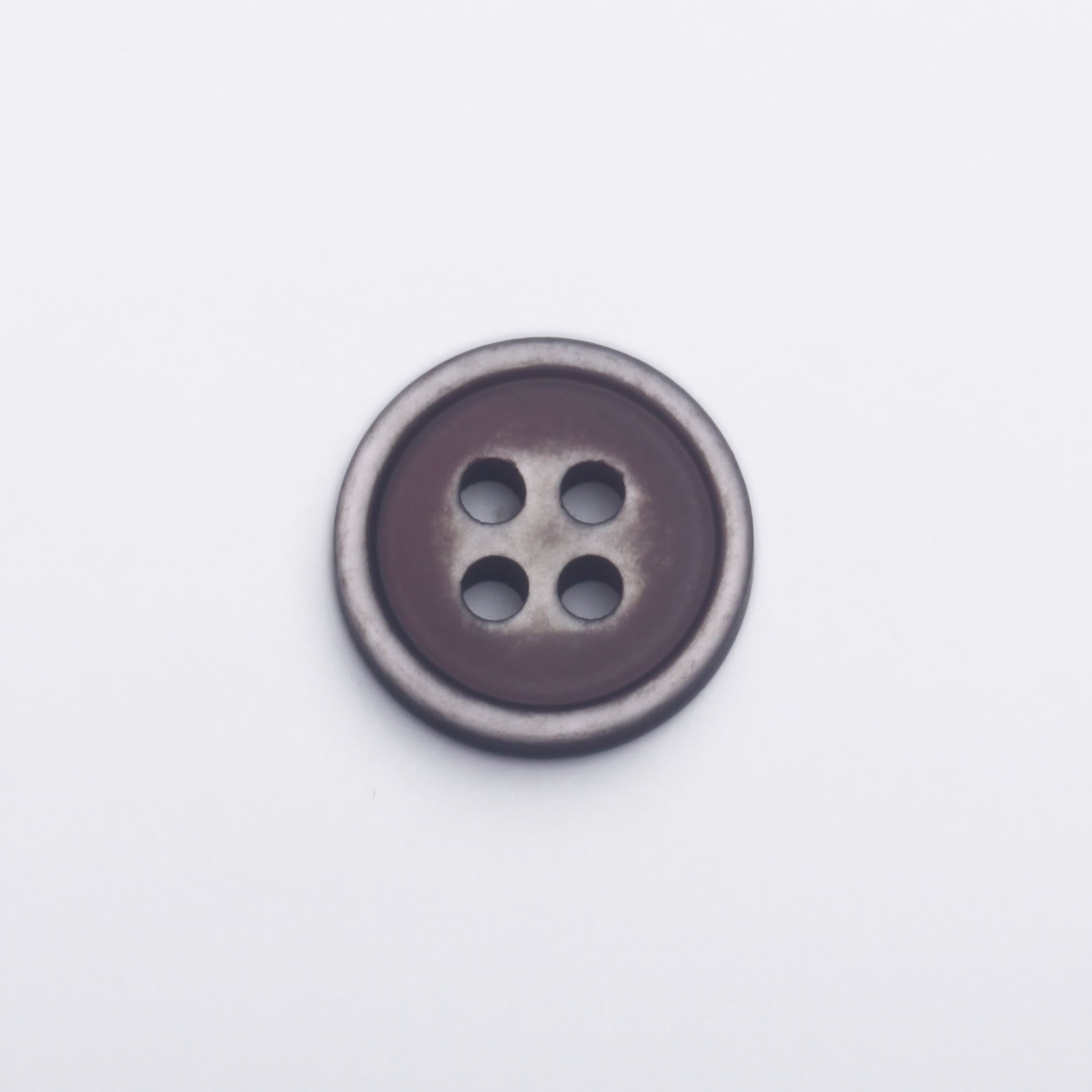 > button with vintage effect